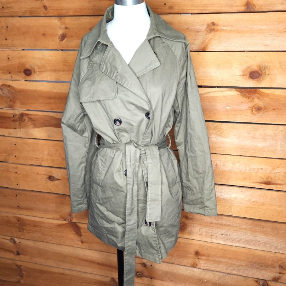 💋💋Army green LOVE TREE button up jacket